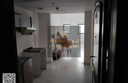 Apartment - Studio - 1 Bathroom for rent in Al Rashidiya Towers - Ajman Downtown - Ajman