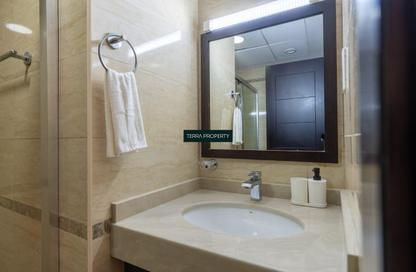 Villa - 5 Bedrooms - 6 Bathrooms for sale in Al Hamra Village Villas - Al Hamra Village - Ras Al Khaimah