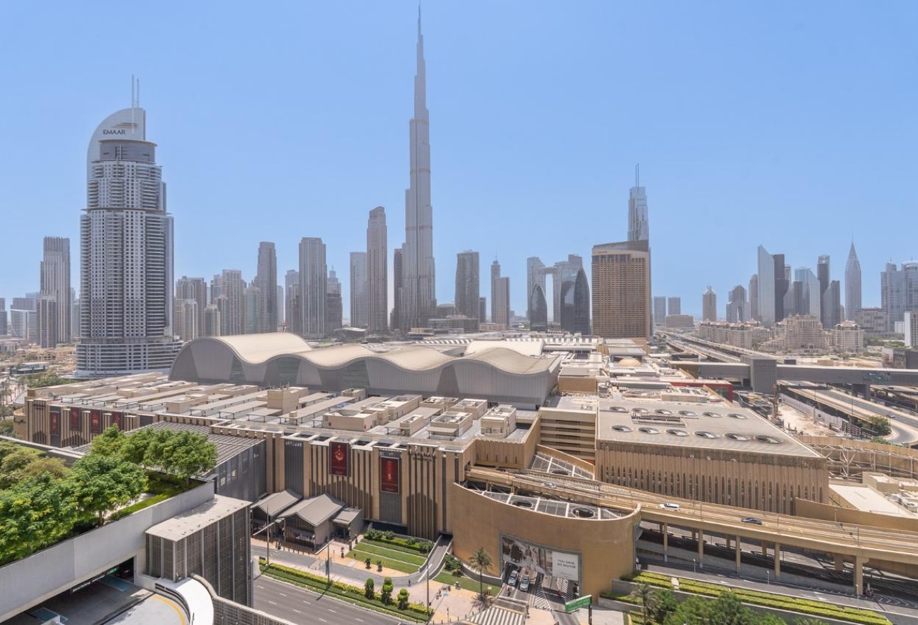 Burj Khalifa and Fountain View | Fully Furnished