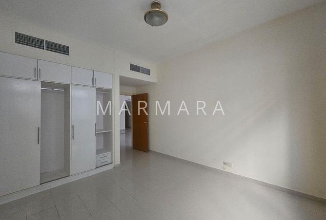 69895637 - صورة العقار 3