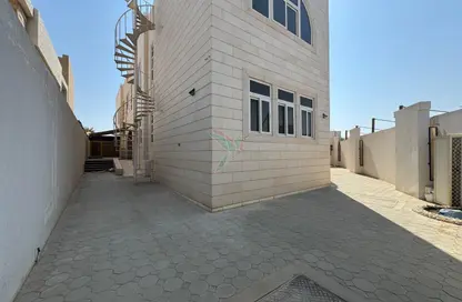 Villa - 3 Bedrooms - 5 Bathrooms for rent in Al Shuaibah - Al Rawdah Al Sharqiyah - Al Ain