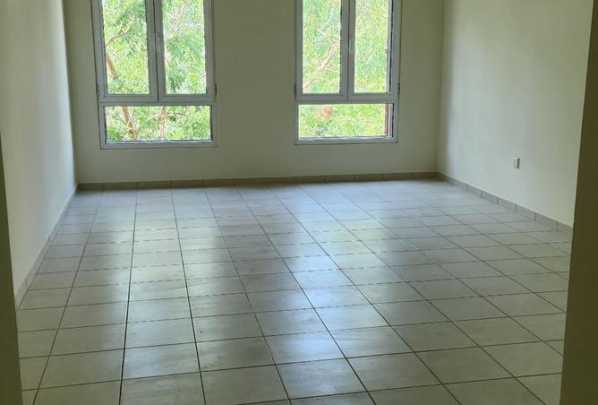 15561371 - Property Main Image