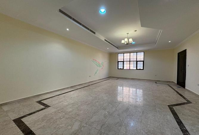 2PKXhU5V2LA - الصورة الرئيسية للعقار