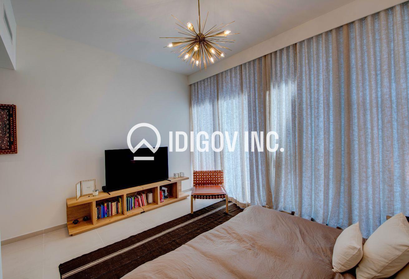 Ready to move | Premium location |Spacious Layout photo 11