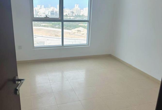 87028312 - صورة العقار 2