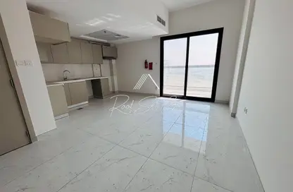 شقة - غرفة نوم - 2 حمامات للبيع في إكويتي أركيد - الفرجان - دبي