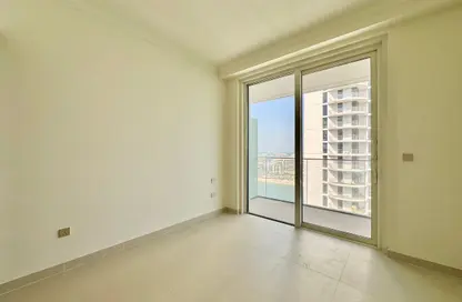 Apartment - 3 Bedrooms - 3 Bathrooms for rent in Palace Beach Residence Tower 2 - Palace Beach Residence - EMAAR Beachfront - Dubai Harbour - Dubai