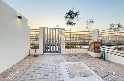 Townhouse - 2 Bedrooms - 4 Bathrooms for rent in Rukan 3 - Rukan - Dubai Land - Dubai