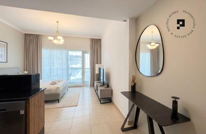 Apartment - Studio - 1 Bathroom for rent in Burj Al Nujoom - Downtown Dubai - Dubai