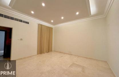 Apartment - Studio - 1 Bathroom for rent in Al Mushrif - Abu Dhabi