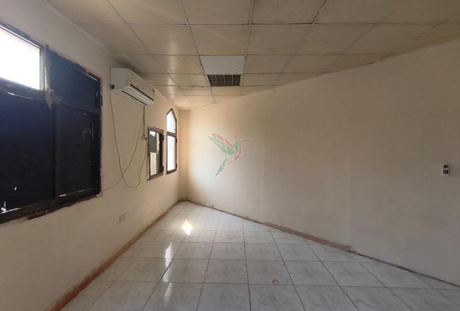 75413785 - Property Image 3