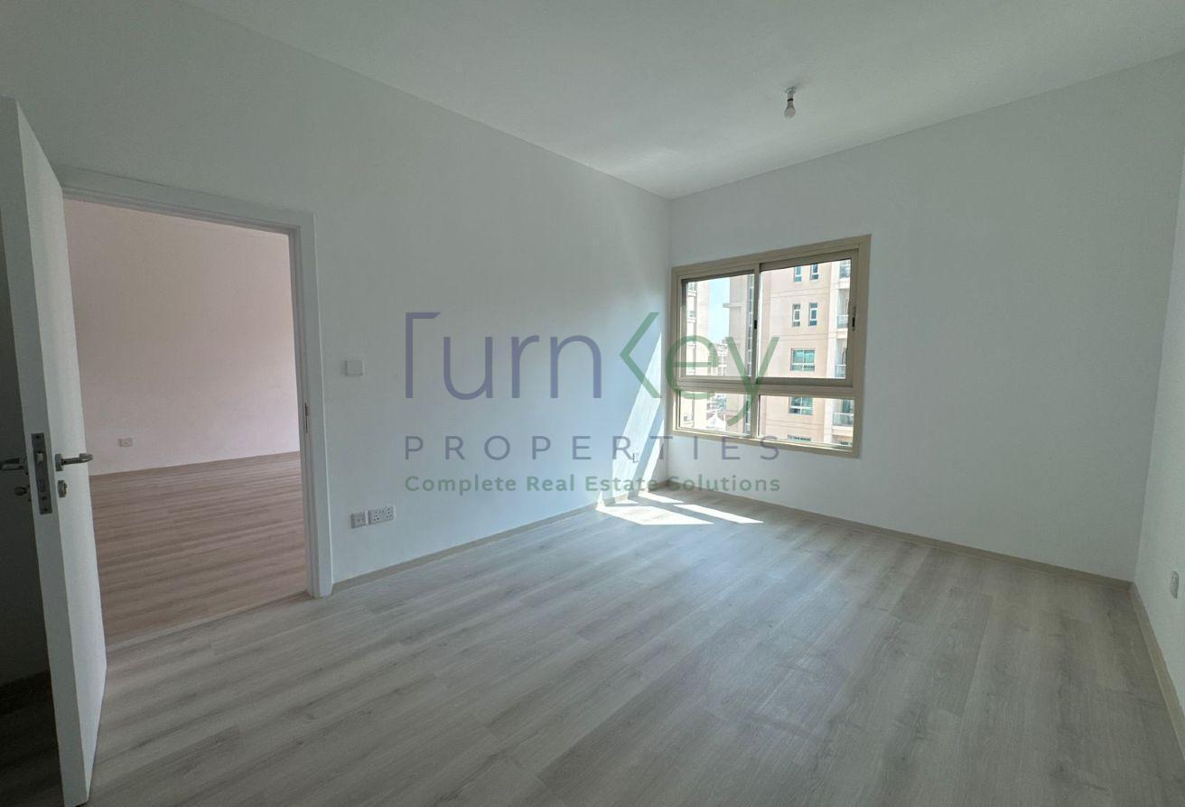 Fully Upgraded | Unfurnished | Modern Finish photo 5