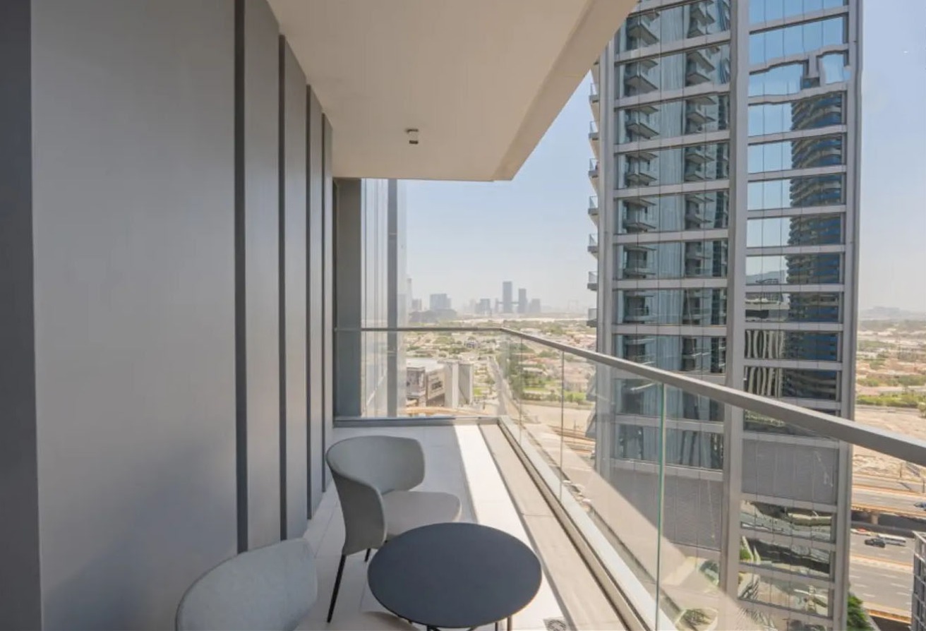 READY TO MOVE | BRAND NEW | PRIME LOCATION