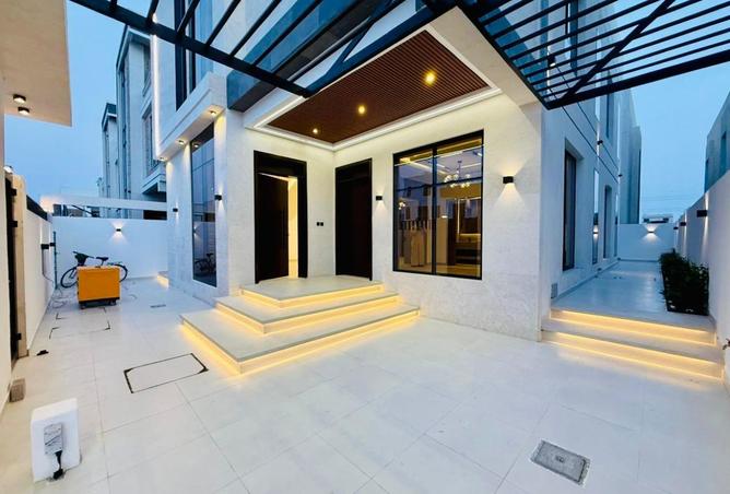 99559825 - Property Image 2