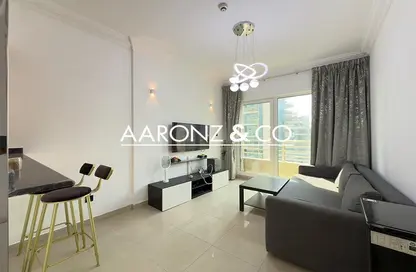 شقة - غرفة نوم - 1 حمام للايجار في برج مانشستر - دبي مارينا - دبي