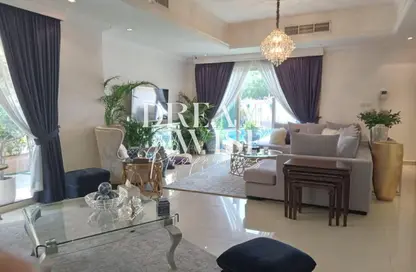 فيلا - 6 غرف نوم - 6 حمامات للبيع في حدائق الراحة - أبوظبي