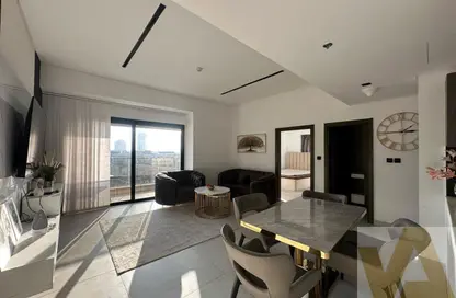 شقة - 2 غرف نوم - 2 حمامات للايجار في بناية هاميني - منطقة 15 - قرية جميرا الدائرية - دبي