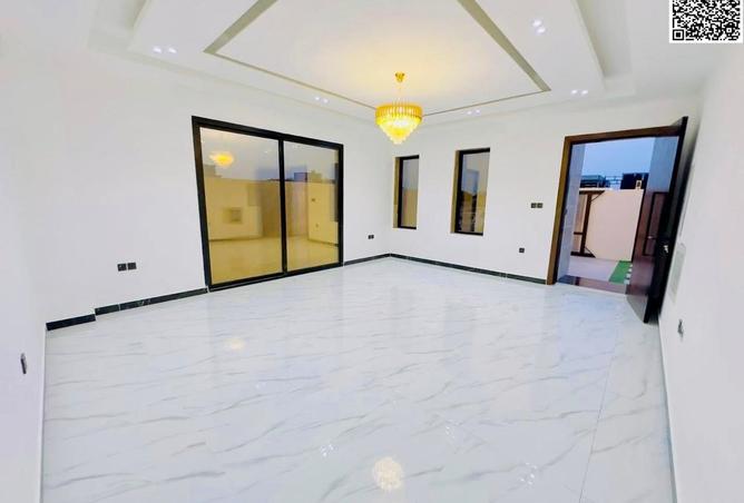 99559273 - Property Image 3