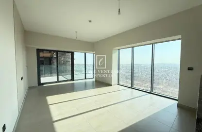 Apartment - 2 Bedrooms - 2 Bathrooms for rent in Golf Gate - Damac Hills - Dubai