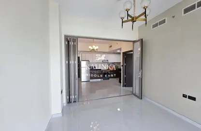 شقة - غرفة نوم - 2 حمامات للبيع في وافز ريزيدنس - ليوان - دبي لاند - دبي