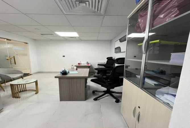 15562003 - Property Image 3