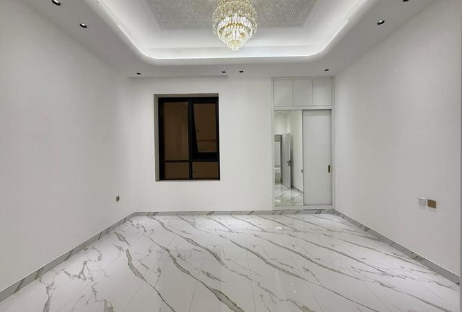 15558999 - Property Image 2