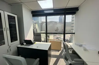 مكتب عمل جماعي - 8 غرف نوم - 4 حمامات للايجار في مبني رقم ر 308 - منخول - بر دبي - دبي