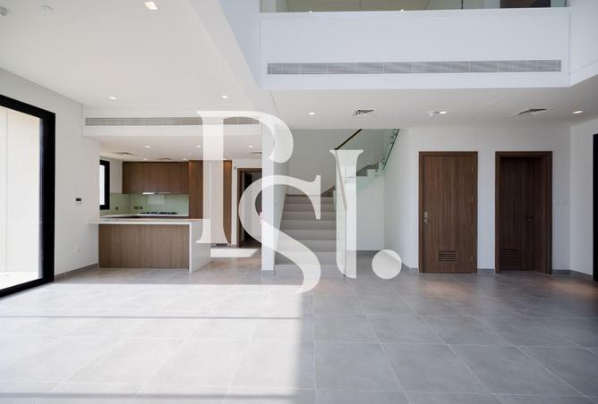 15563147 - Property Image 2