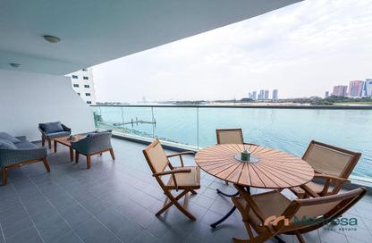 Apartment - 1 Bedroom - 2 Bathrooms for sale in Azure Residences - Palm Jumeirah - Dubai