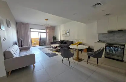 Apartment - 1 Bedroom - 1 Bathroom for sale in Lamtara 3 - Madinat Jumeirah Living - Umm Suqeim - Dubai