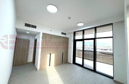 Apartment - 2 Bedrooms - 3 Bathrooms for rent in M2M Building - Meydan Avenue - Meydan - Dubai