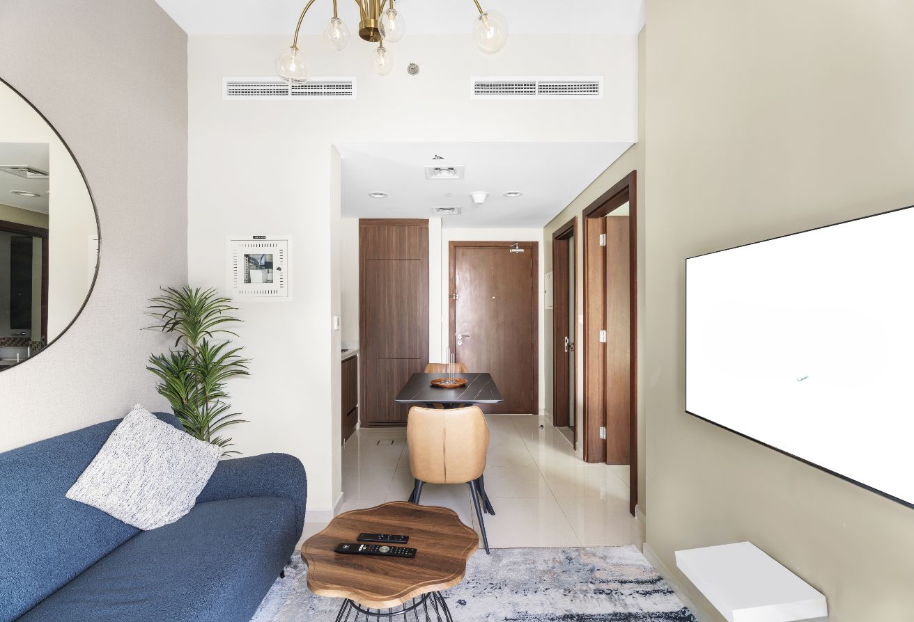Fully Furnished | Prime Location | Amazing View