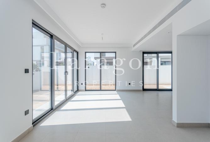 2OnG62l78vQ - Property Image 2