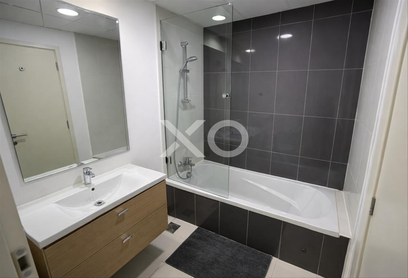 Best Priced | Spacious 1 Bedroom photo 9