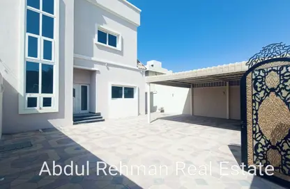 فيلا - 4 غرف نوم - 6 حمامات للايجار في الجزّات - ضاحية الرقة - الشارقة