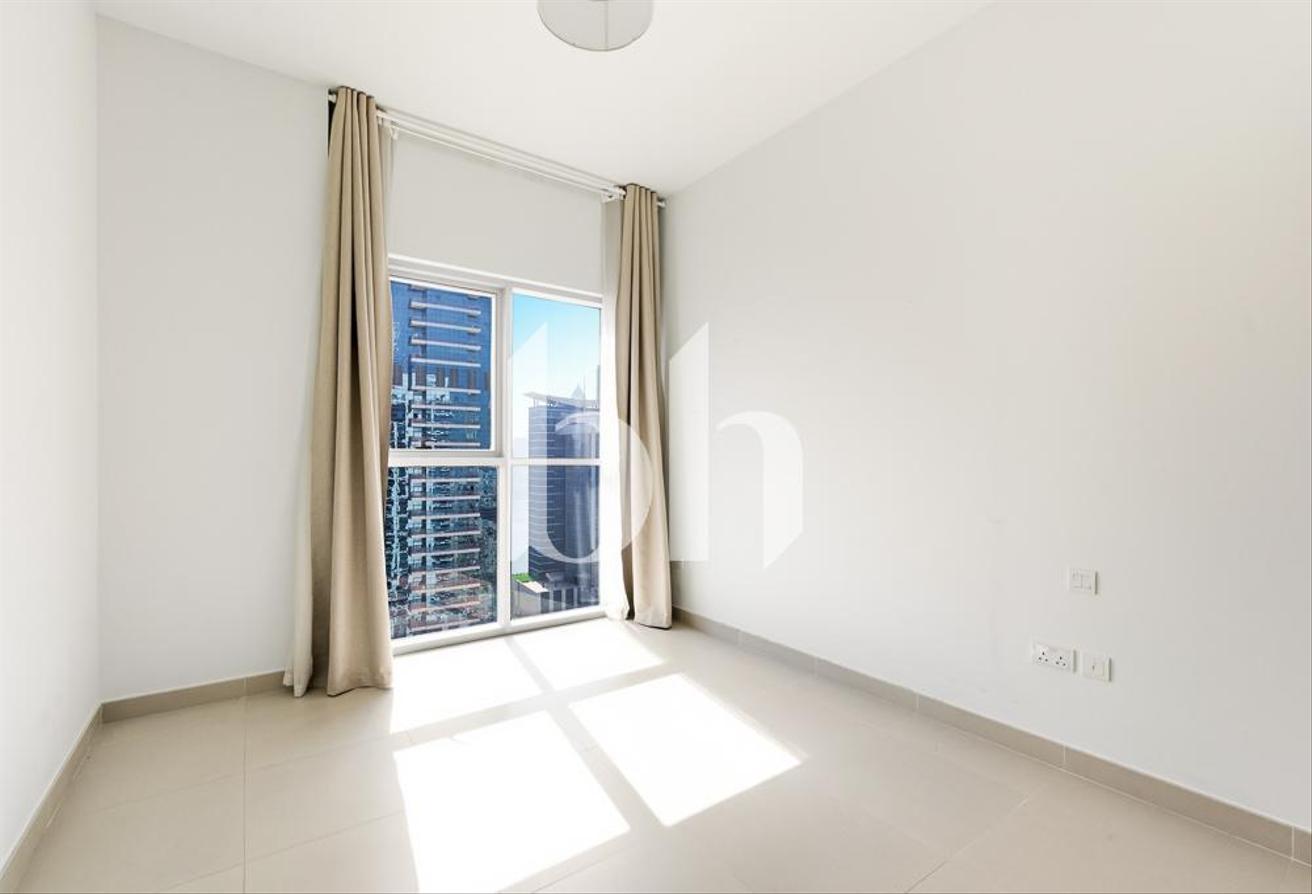 Vacant | Ready to move | Prime Location photo 4
