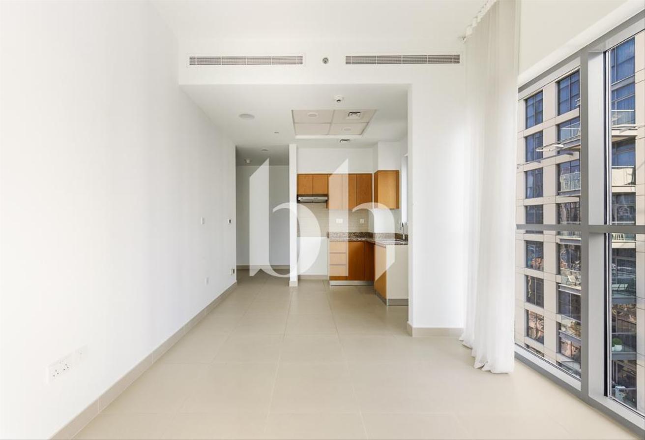 Vacant | Ready to move | Prime Location photo 8