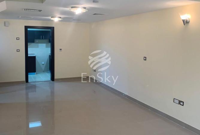 82373013 - صورة العقار 3