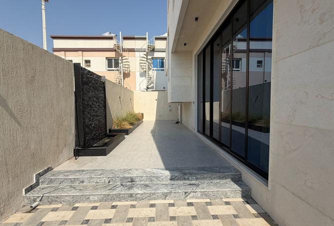 15589467 - صورة العقار 3