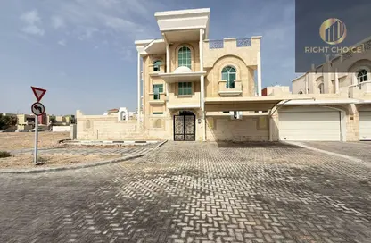 فيلا - 5 غرف نوم - 7 حمامات للايجار في فيلات مدينة خليفة آيه - مدينة خليفة أ - مدينة خليفة - أبوظبي