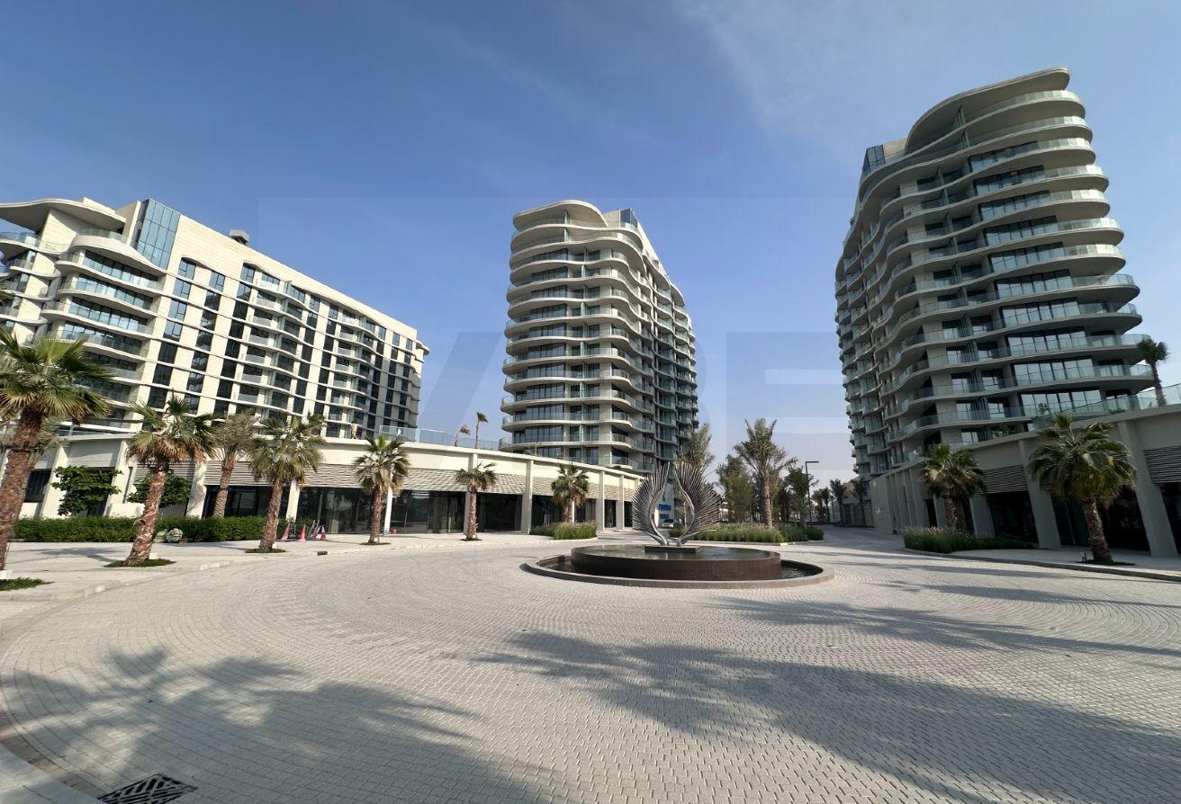 Luxury 1BR | Sea View | Brand New Bay Residency