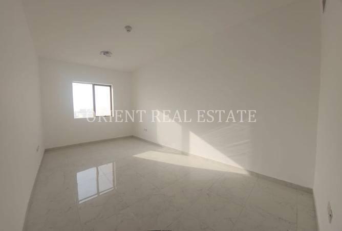 15594012 - صورة العقار 3