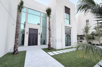 Villa - 5 Bedrooms - 7 Bathrooms for rent in Millennium Estates - Meydan Gated Community - Meydan - Dubai