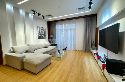 شقة - غرفة نوم - 2 حمامات للبيع في روز1 - حدائق الإمارات 1 - قرية جميرا الدائرية - دبي