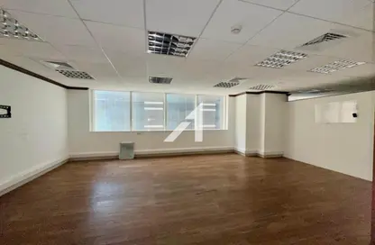 Office Space - Studio - 1 Bathroom for rent in Blue Tower - Sheikh Zayed Road - Dubai