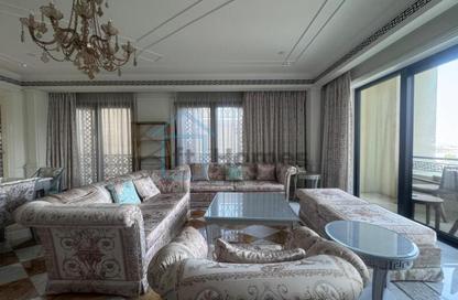 Apartment - 1 Bedroom - 2 Bathrooms for rent in Palazzo Versace - Culture Village - Dubai