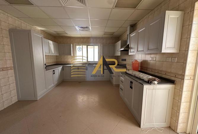 85743550 - Property Image 3