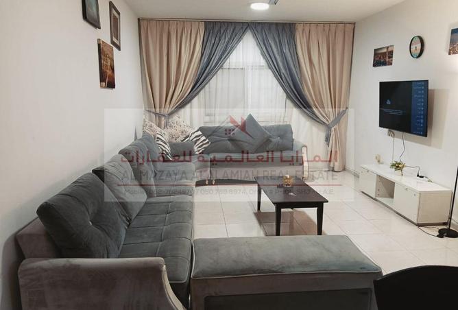 56967000 - Property Image 2