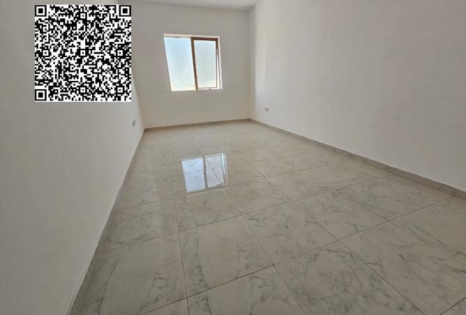 87028100 - Property Main Image