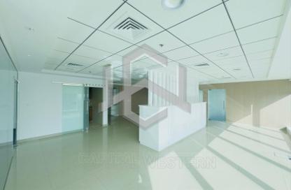 Office Space - Studio for rent in The Burlington - Business Bay - Dubai
